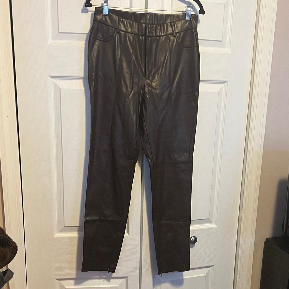 Elegant Dark Brown Leather Cropped Pants